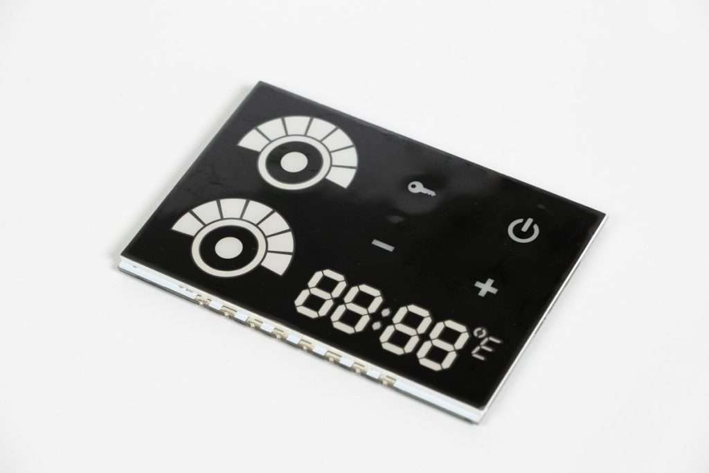 客製 LED 顯示器:88:88 數字、°C/°F、旋鈕弧形段與鑰匙、電源圖示